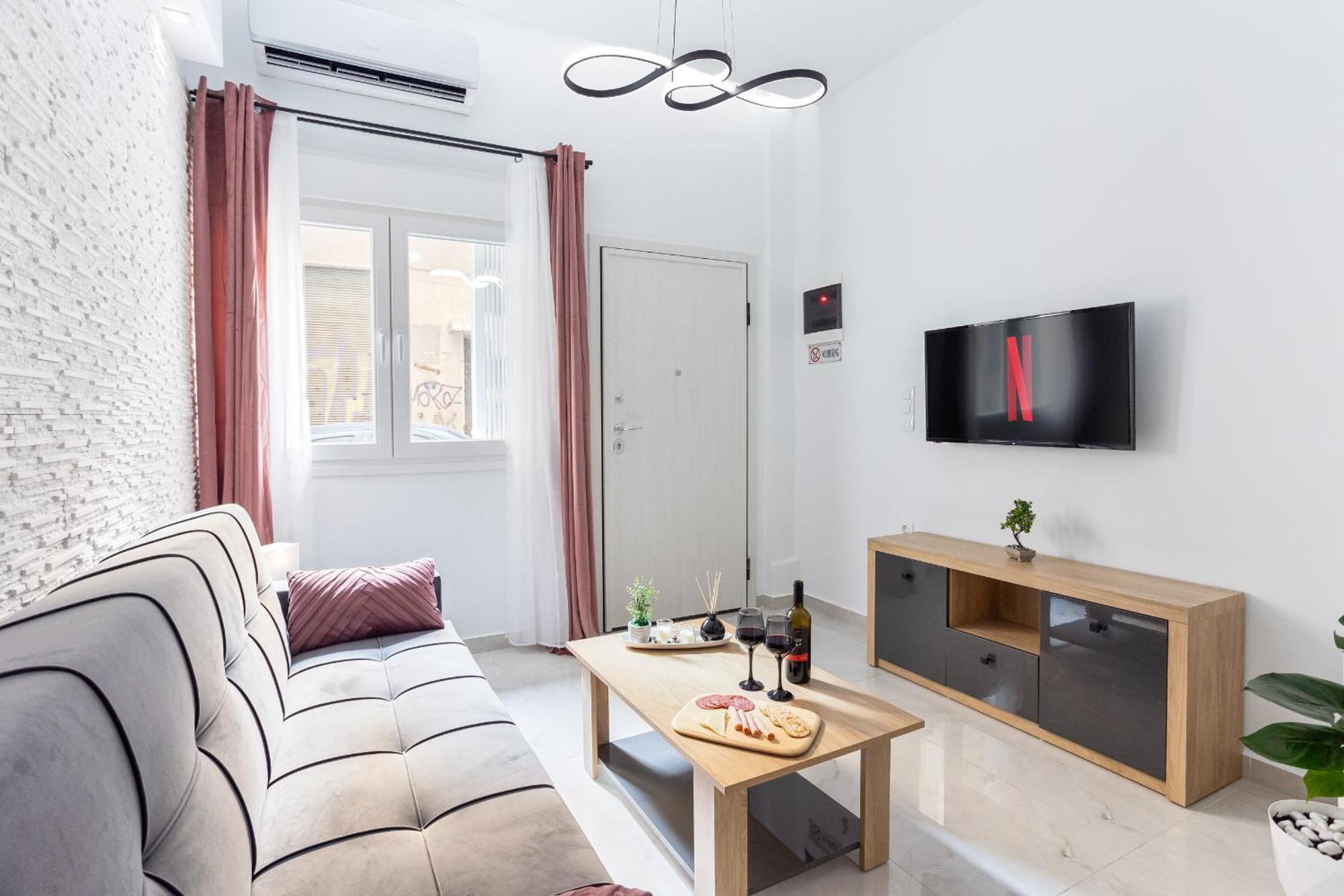 New Glamorous Apartment In Downtown Thessaloniki Exterior photo